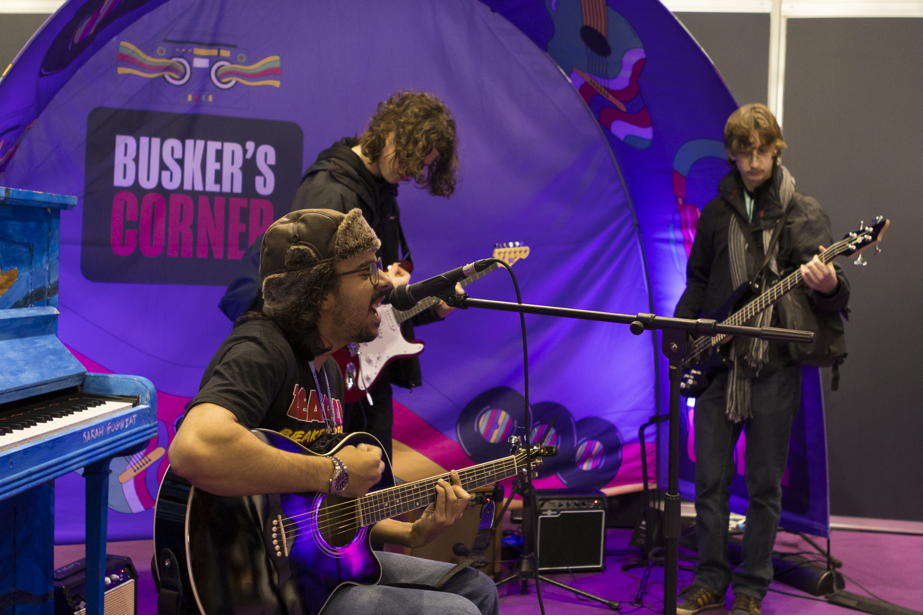 buskers_corner)CYF