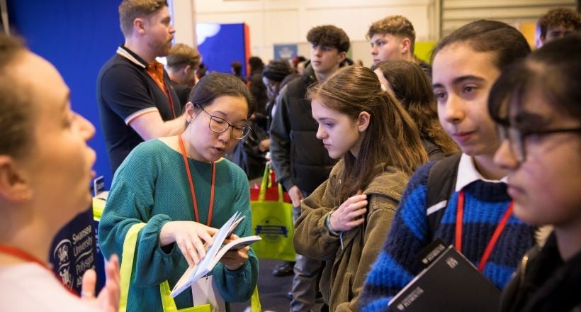Students at a UCAS Discovery event