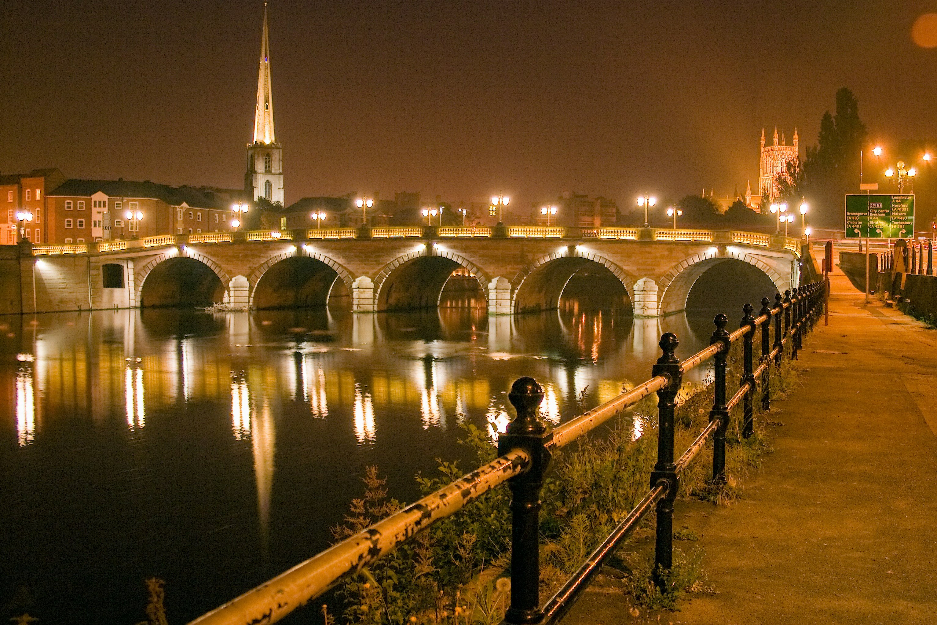 worcester at night