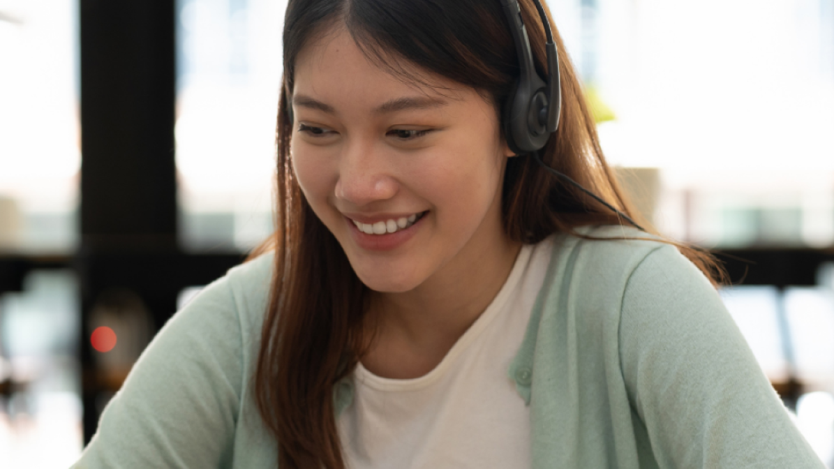 Adviser on an online UCAS Adviser Live webinar