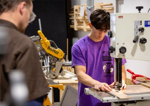Student using the art and design facilities