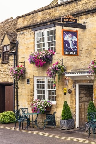 Country pub in Oxfordshire