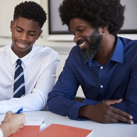 Students chatting to Stop chat